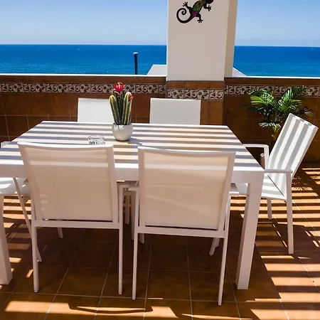 Amanay Daire Gran Tarajal